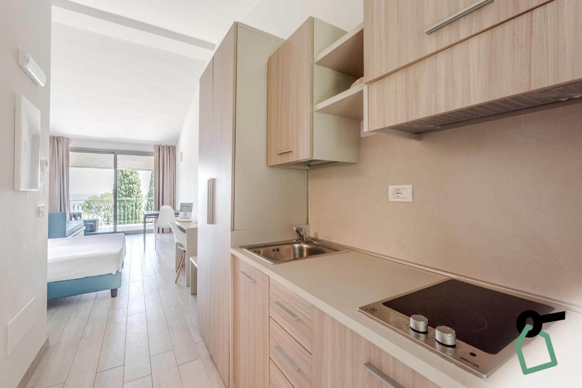 Hotiday Apartment Collection - Desenzano Desenzano del Garda Exteriör bild