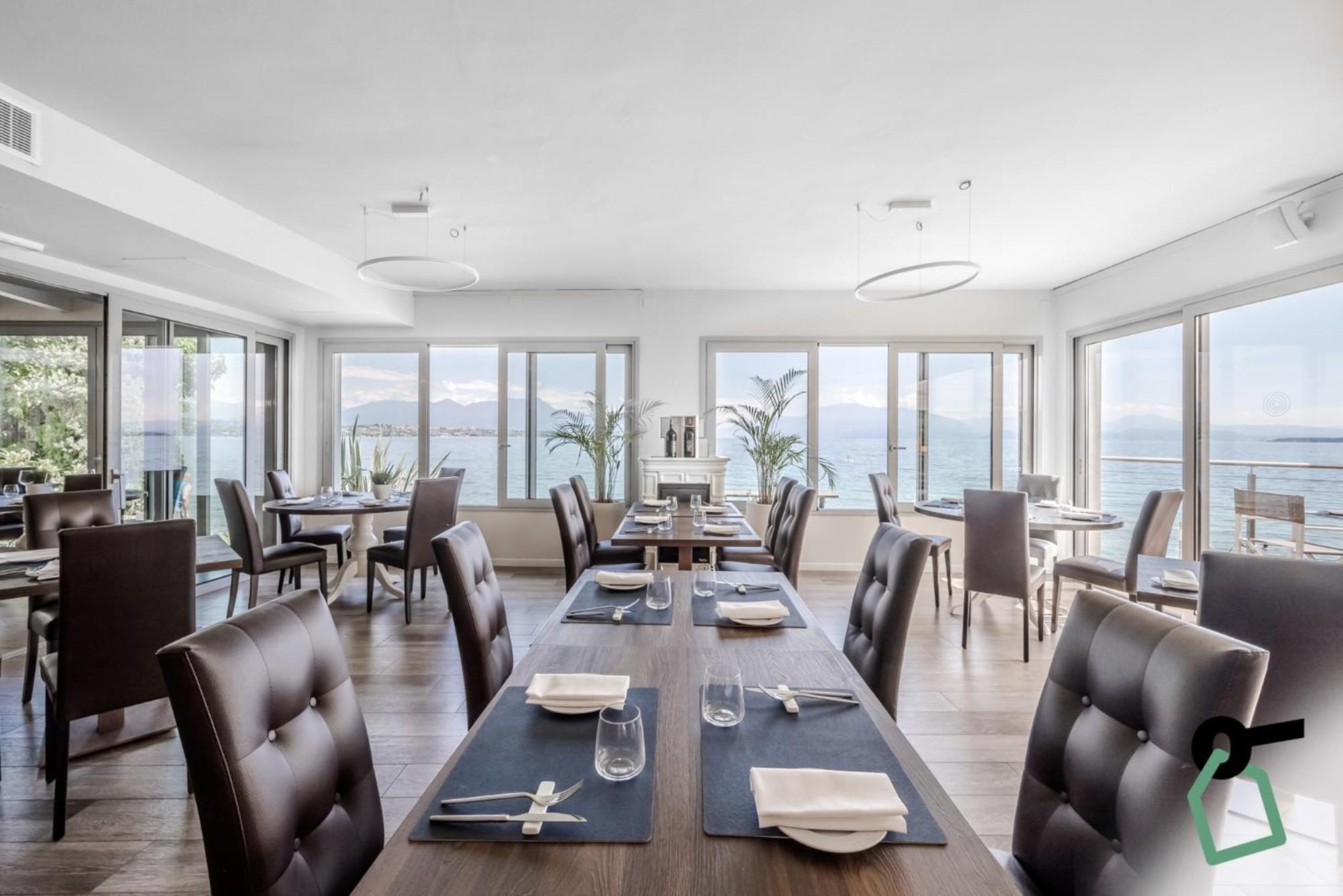 Hotiday Apartment Collection - Desenzano Desenzano del Garda Exteriör bild